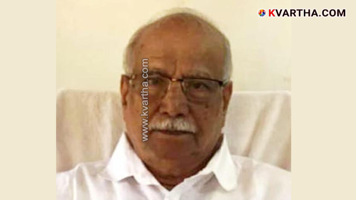 Photo of E Damodaran Master, retired teacher and husband of PK Sreemathi Teacher.
