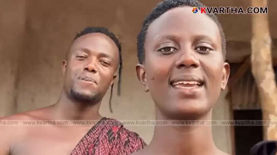 Kili and Neema Paul lip syncing to Kunmani Poovey from Thudarum.