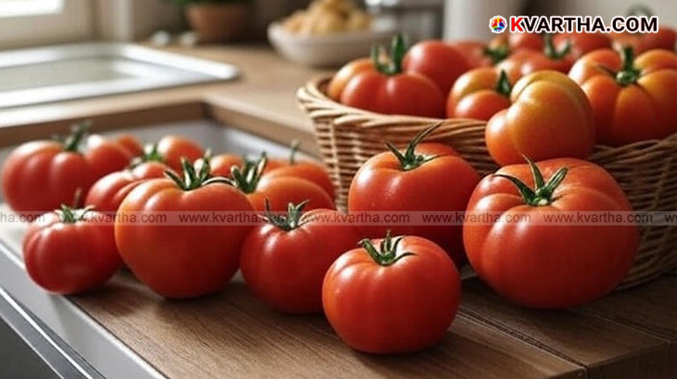 A bunch of fresh tomatoes in a bowl, with information on how to store them.