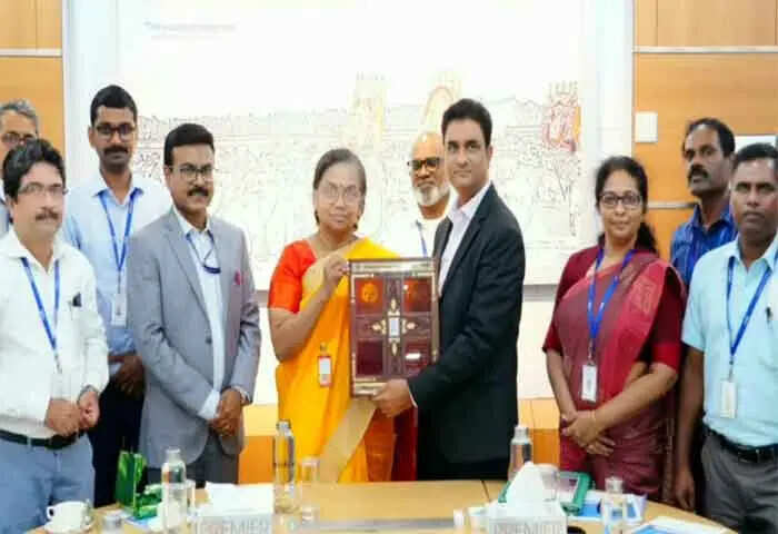 Self-powered Indoor Air Quality Monitors