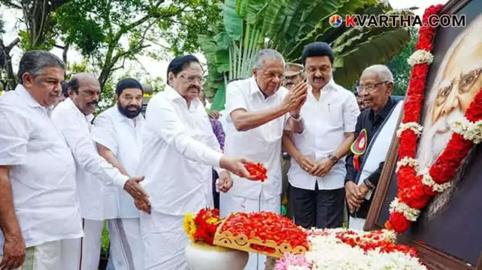 Pinarayi Vijayan Highlights Periyar's Ties with Tamil Nadu Communists