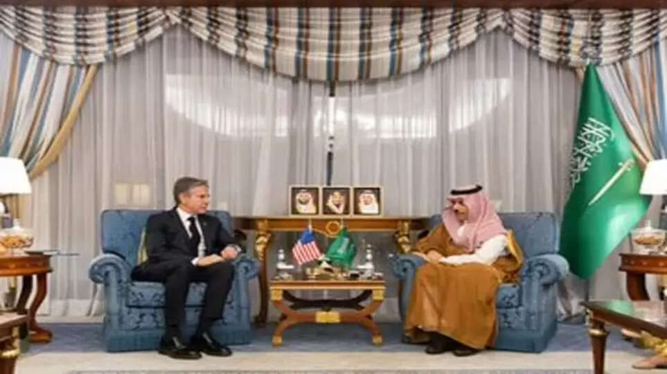 Saudi crown prince and US state secretary holds discussion on possibility of of ceasefire in Lebanon and Gaza 