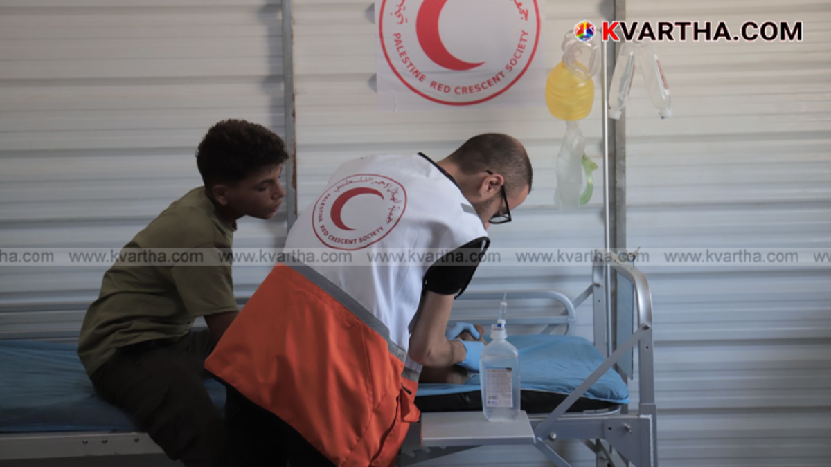 A symbolic photo of a hospital in Gaza, representing the ongoing humanitarian crisis.