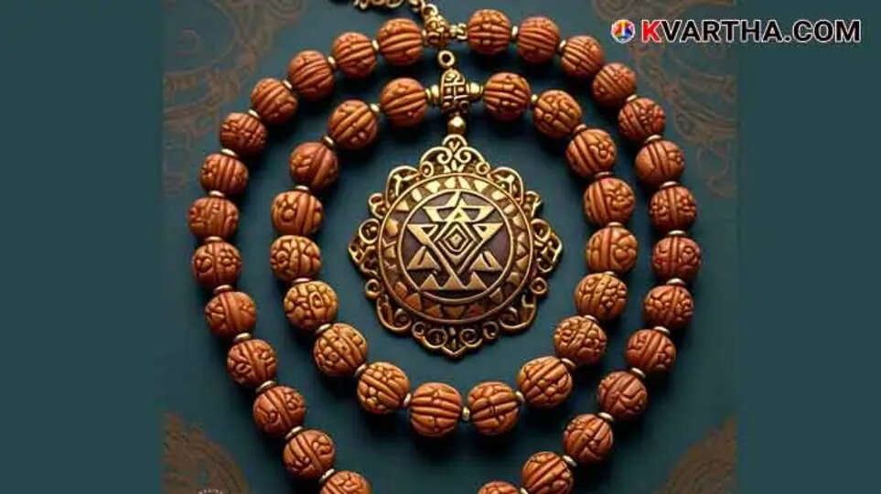 Thieves Break Into House in Payyannur, Steal 4-Pavan Gold Rudraksha Necklace