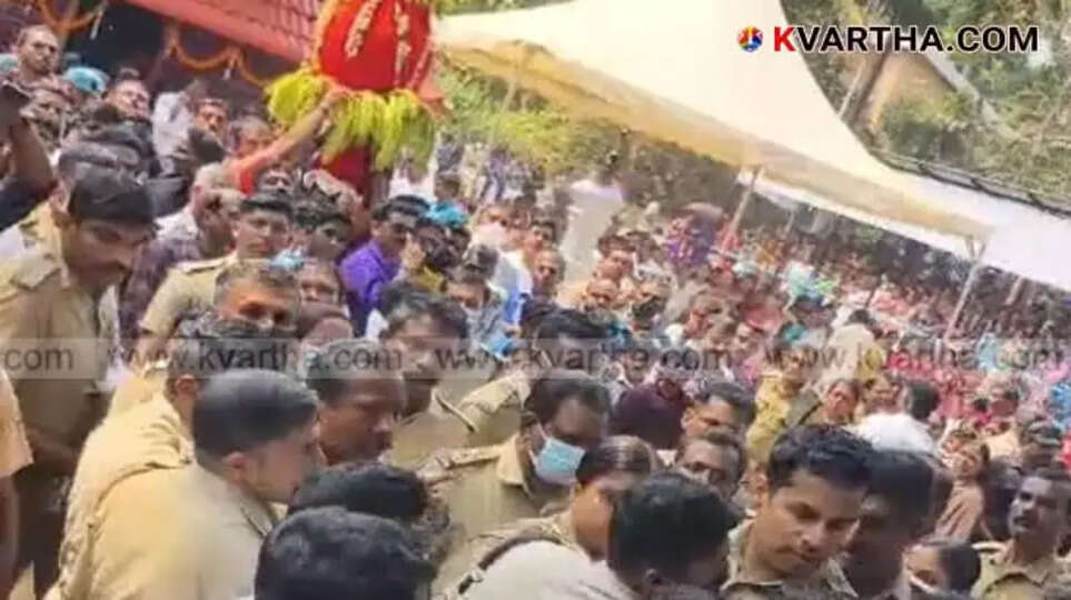 Kannur Temple Clash: Police Officers Transferred After Filing Case Against CPM Workers