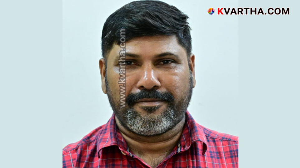 CF Dileep Kumar taking charge as PRD Deputy Director in Kannur.