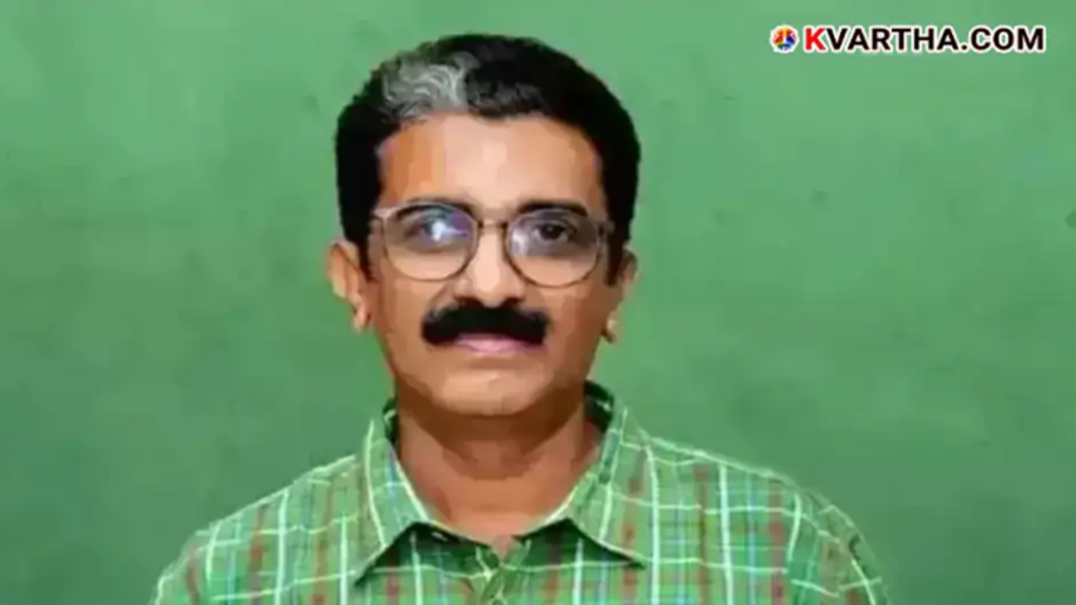 Manjusha, wife of Naveen Babu, during a court hearing in Thalassery.