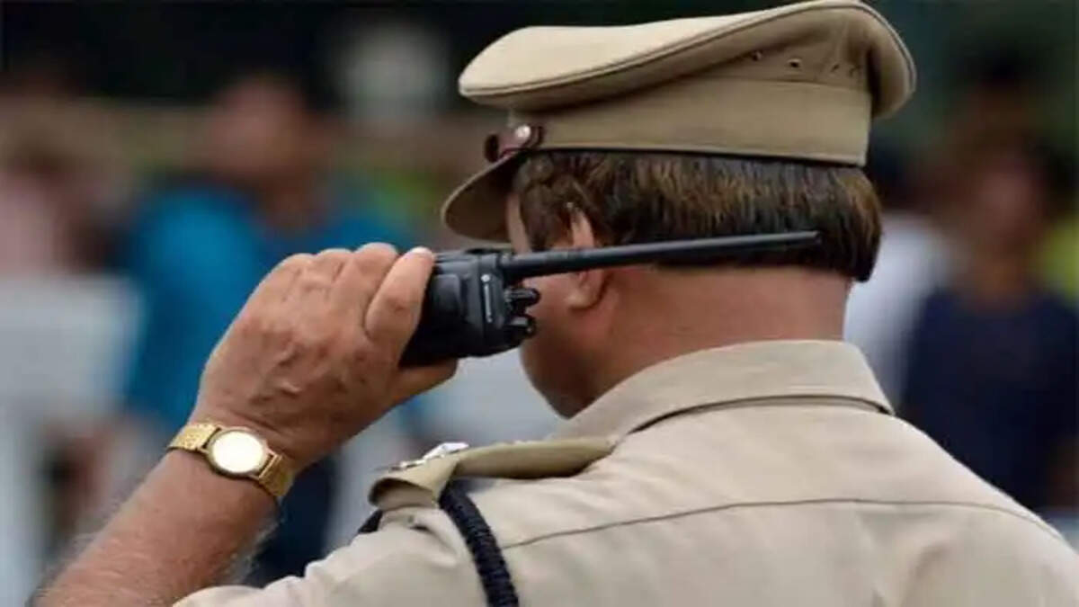 Cheating Case, Police, Couple, Police Station, Visa, Kerala News