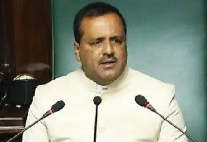 karnataka assembly offers condolences to fazal koyamma thang