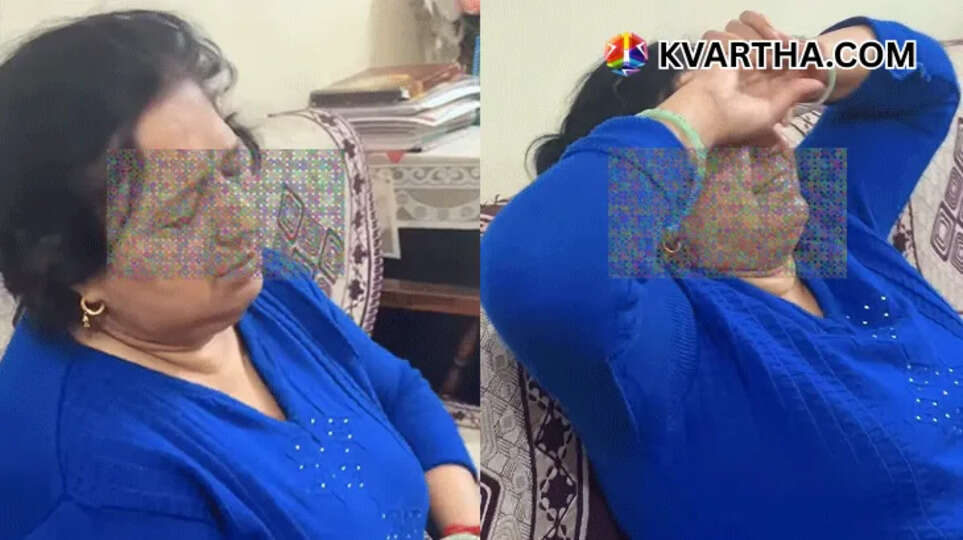 Housewife crying after finding demonetized 500 and 1000 rupee notes