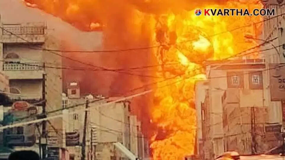 US Military Strikes in Venezuela Reportedly Kill 107; Explosions Rock Caracas Following Trump's Threat