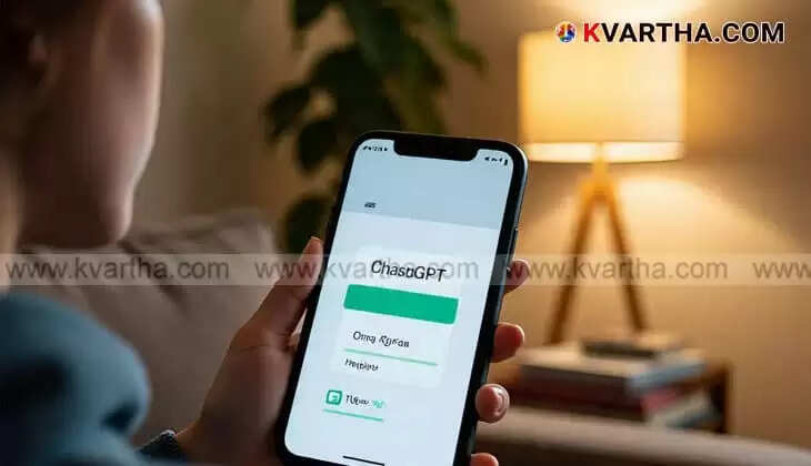 Image Representing a person using ChatGPT on a smartphone.