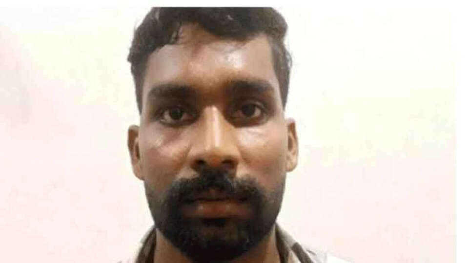 Koothuparamba, gold robbery, arrest, MG Sujith, Kerala