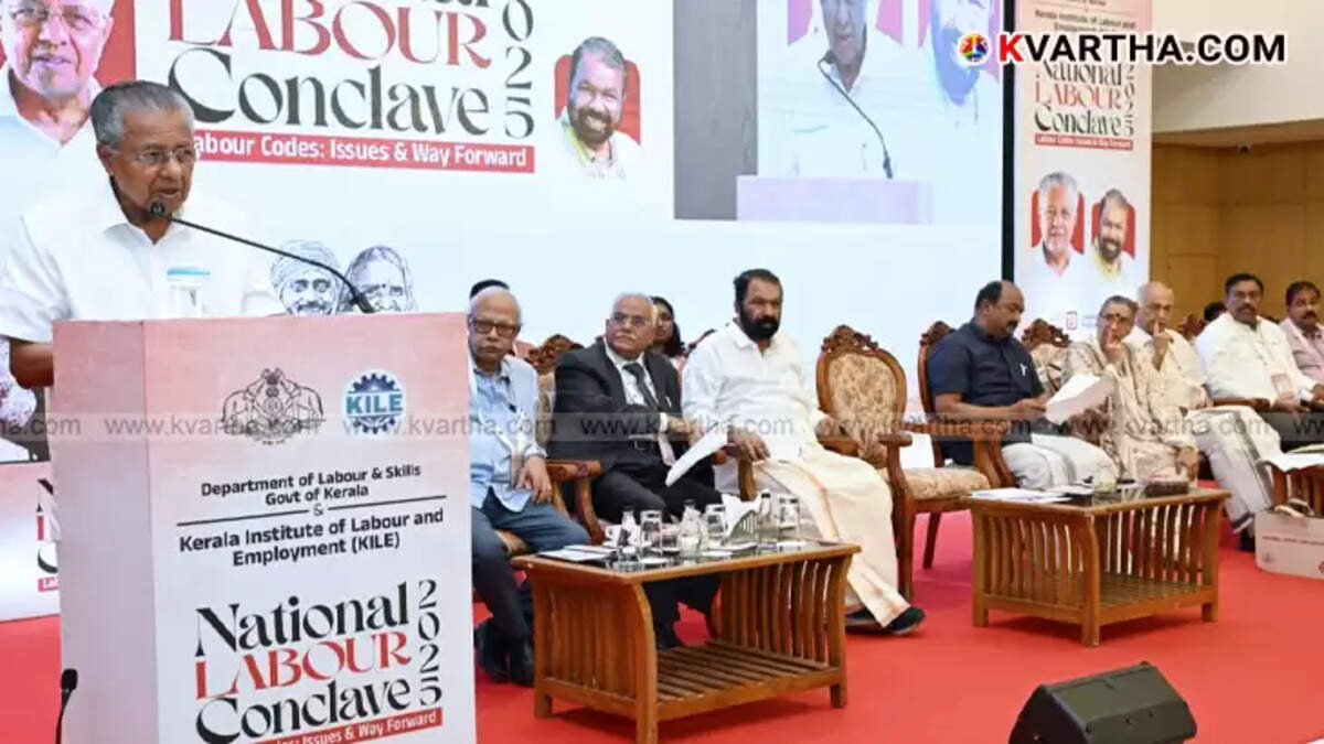 CM Pinarayi Vijayan at National Labor Conclave 2025