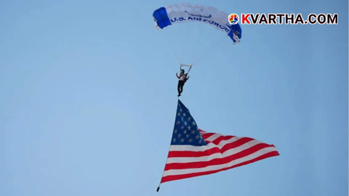 Image of the US Space Force deploying weapons in Earth's orbit