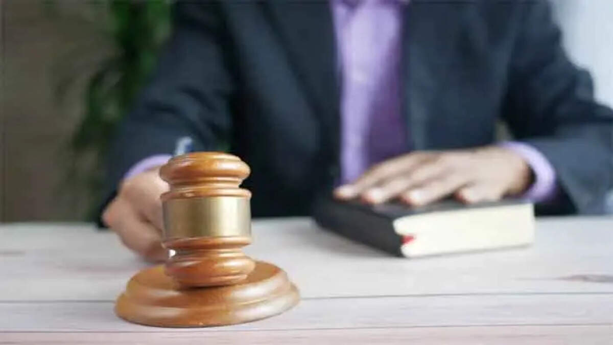 Court order to pay 1 crore 43 lakh compensation to the family of the young engineer who was killed in a car accident in Salem, Kannur, News, Compensation, Court order, Accidental Death, Family, Engineer, Kerala News