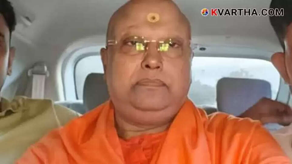 Chats Reveal Allegations of Assault by Chaitanyananda Saraswati Involving 17 Students