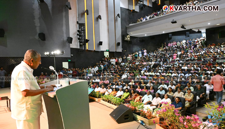 Kerala CM Pinarayi Vijayan at the Pachathuruthu awards ceremony.