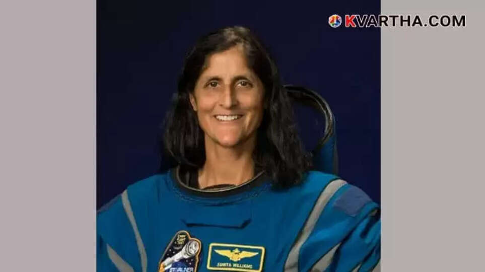 Astronaut Sunita Williams floating in the International Space Station