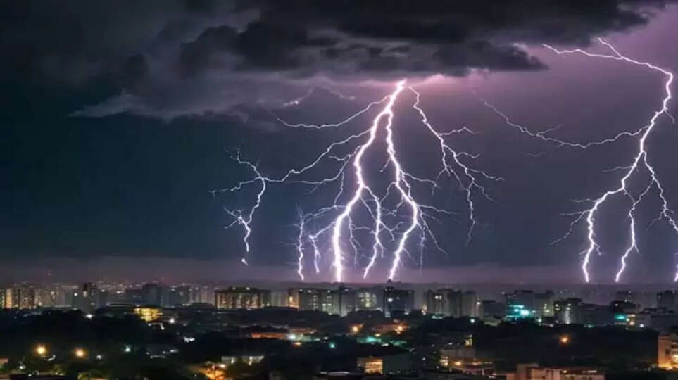 Youth died by lightening at Trivandrum 