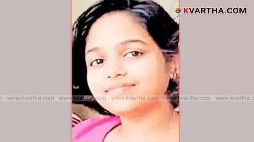 B.Tech Student Dies After Being Hit by Train While Crossing Tracks in Kadalundi