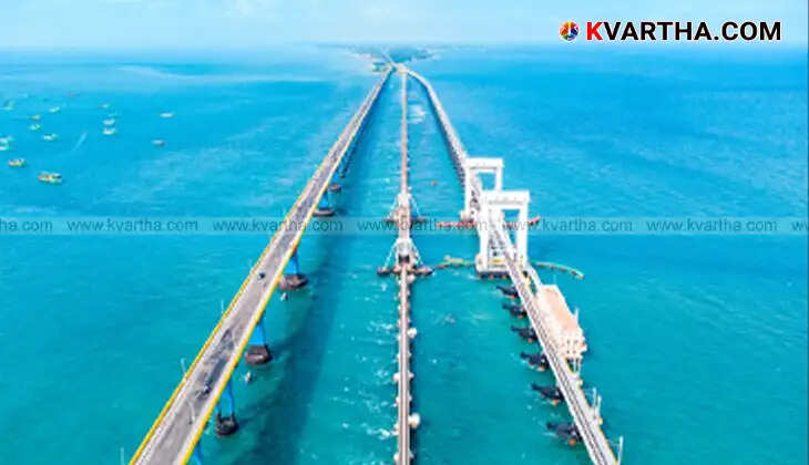 Panoramic view of the new Pamban Railway Bridge, with train crossing over the sea.