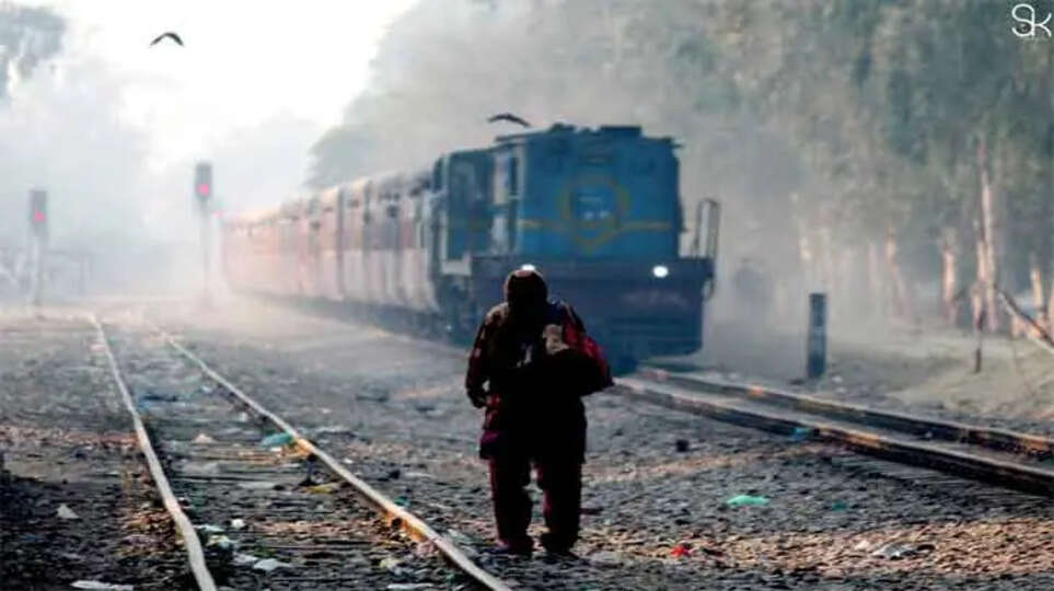 Malayali Couple Robbed in Train After Drinking Spiked Water