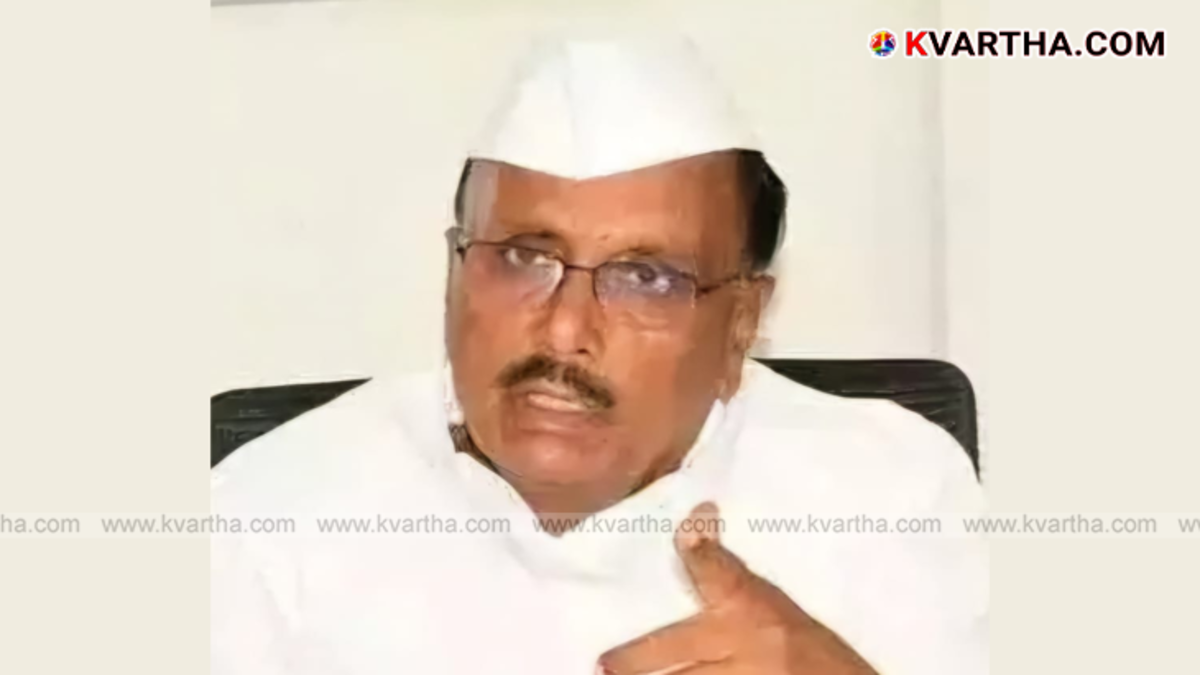 Congress MLA BR Patil addressing a press conference.