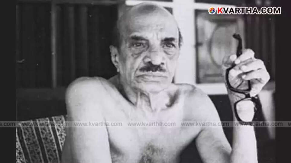  Vaikom Muhammad Basheer, Malayalam author.