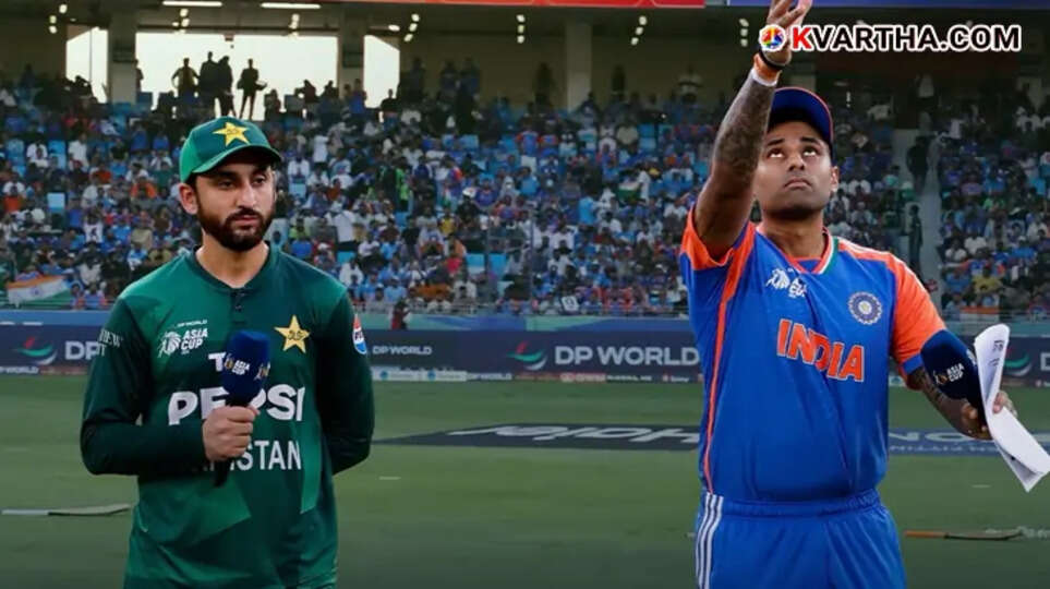 India and Pakistan captains at the toss during the match.