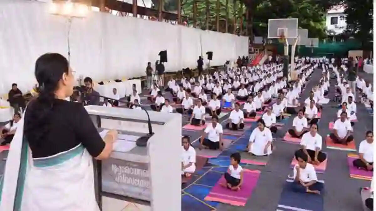 Health Minister Veena George Says 10,000 yoga clubs will be established in the state, Thiruvananthapuram, News, Health Minister, Veena George, Yoga clubs, Established, Kerala News