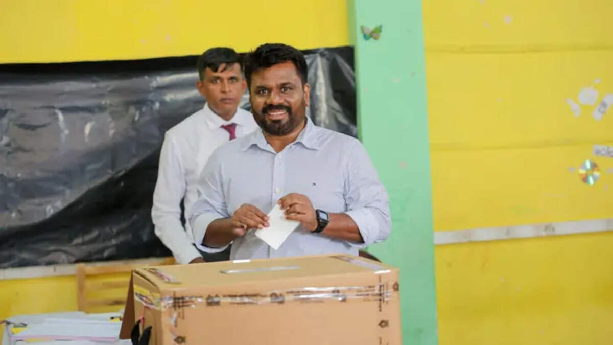 New President Dissolves Parliament; Sri Lanka Heads for Elections