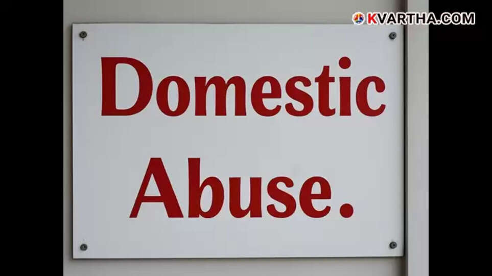  Sign Board Writtern Domestic Abuse