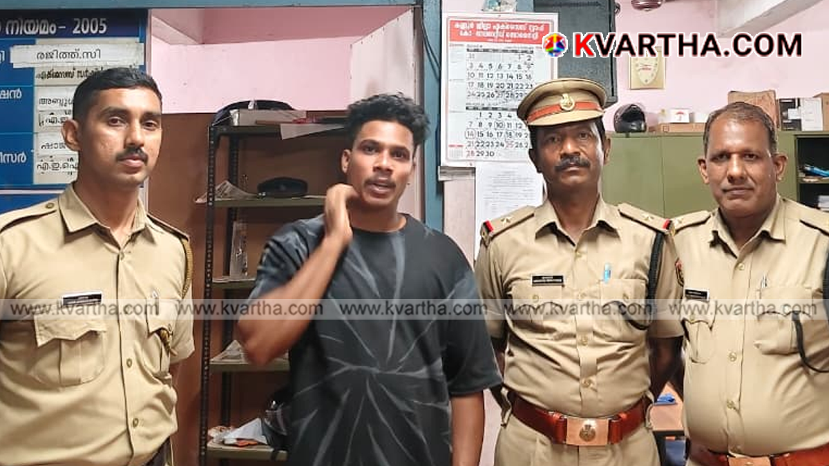  Kerala Excise department officials during an operation.