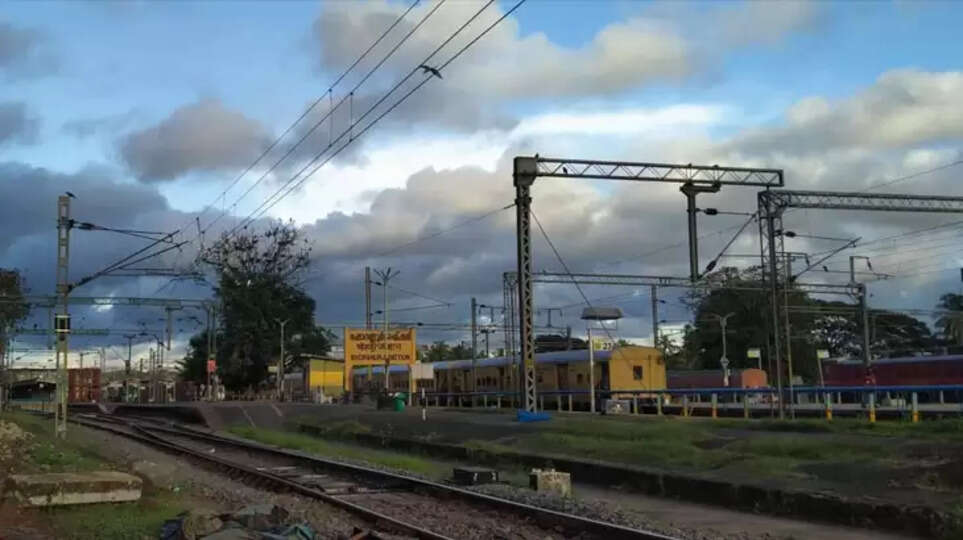 Train Accident Kills Four Sanitation Workers: Investigation Ongoing