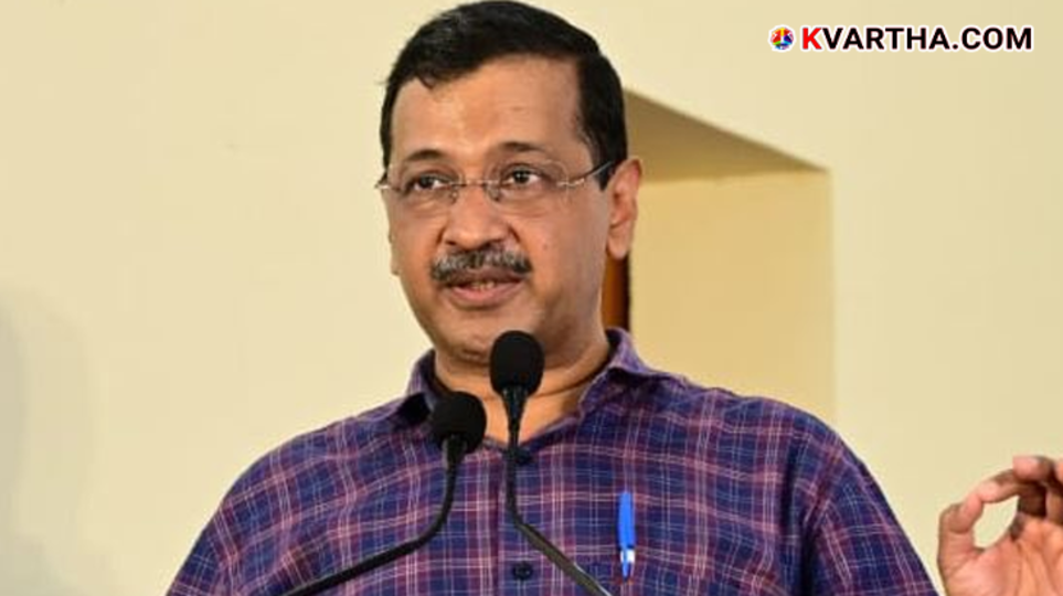 Arvind Kejriwal getting emotional during a press conference after being acquitted.