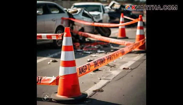 Auto Accident Injures Woman; Child Escapes Unharmed in Kozhikode