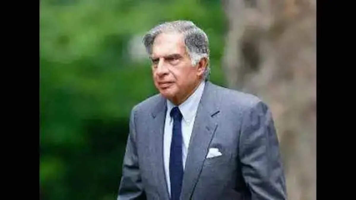  India Bids Final Farewell to Ratan Tata