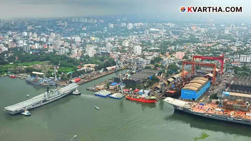 Image of Cochin Shipyard Crane