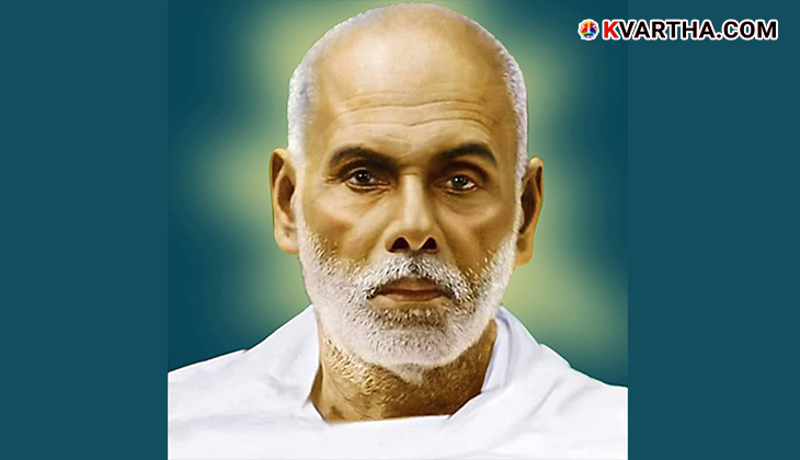 A black and white photo of Sree Narayana Guru, a social reformer.