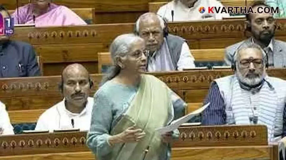 Nirmala Sitharaman Criticizes Kerala Govt; Cites High Crime Rate and Industrial Stagnation
