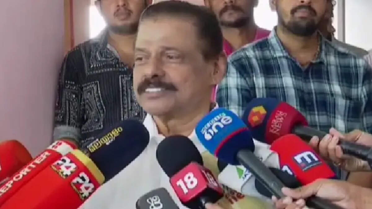 mv govindan accuses jamaat-e-islami and sdpi of supporting u