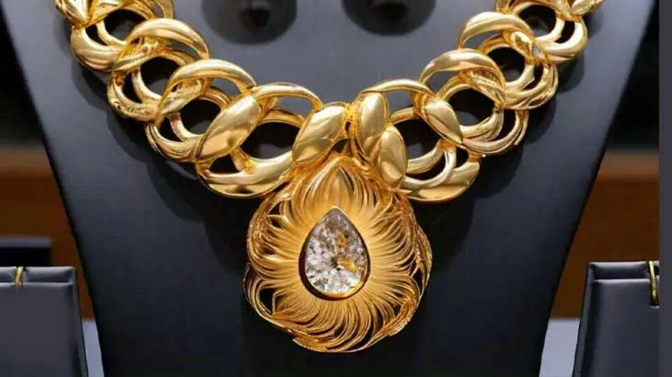 Gold Sales Soar Despite Record Prices During Dhantera