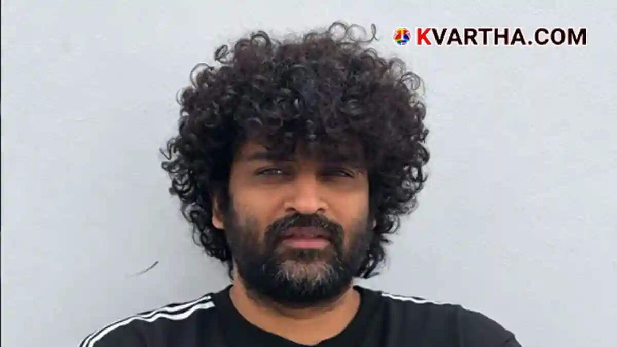  Image reflecting the police investigation and vehicle search involving YouTuber Aswanth Kok in Kozhikode