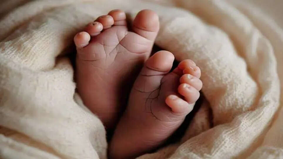 mother killed the newborn child and threw it in a bag