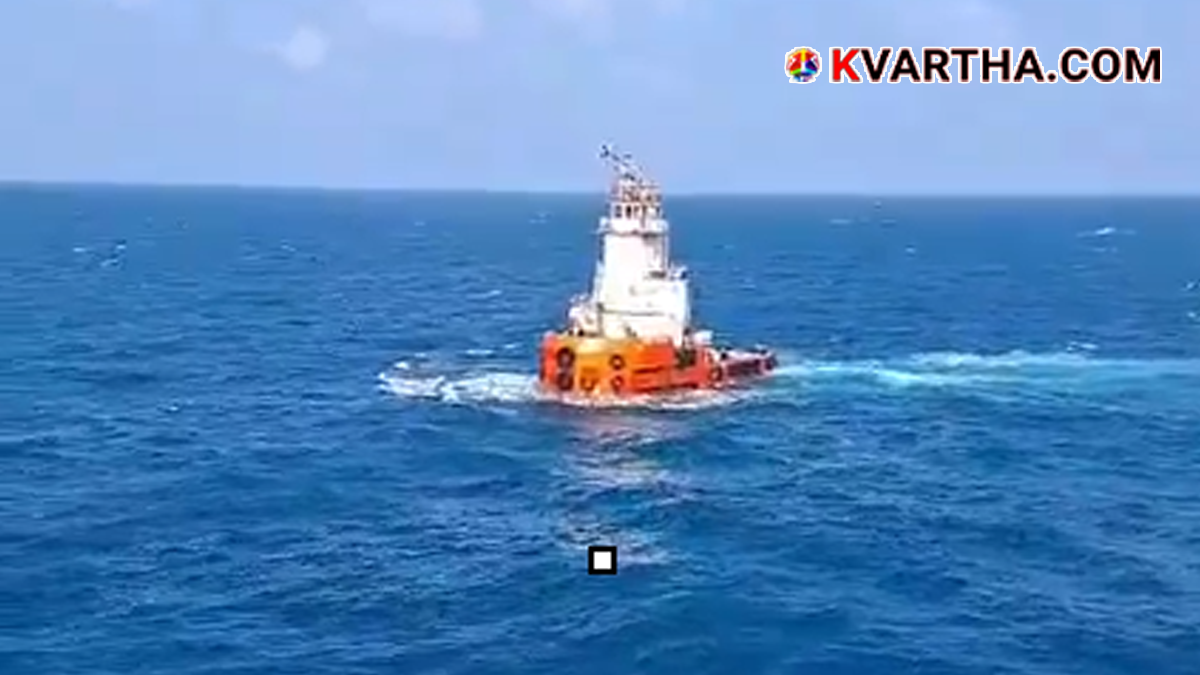 Representational image reflecting ship accident and rescue operations in Java Sea, Indonesia