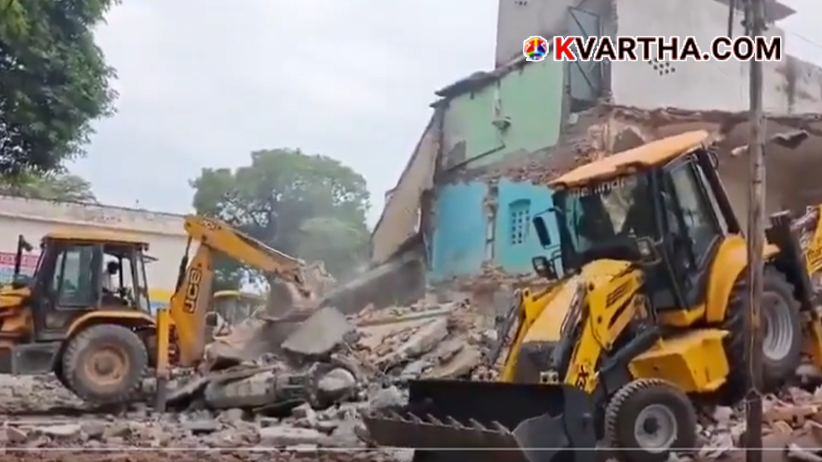 Representational image reflecting mosque demolition and administrative context in Saharanpur, UP