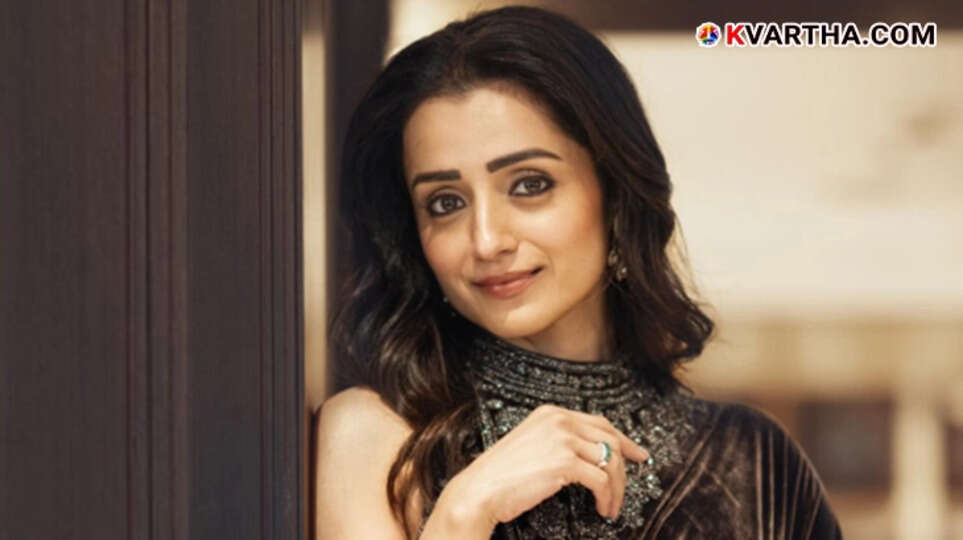 Actor Vijay and actress Trisha's news collage regarding divorce rumors and movies