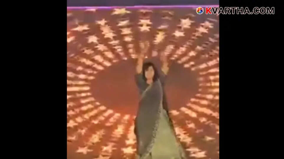 A woman collapses while dancing at a wedding due to a heart attack