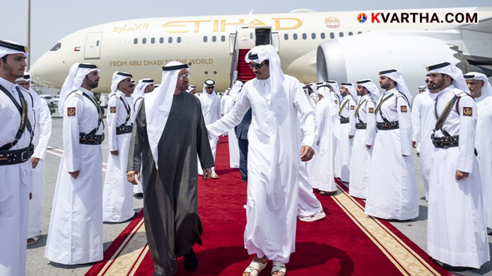 UAE President Sheikh Mohammed meeting with the Emir of Qatar in Doha.